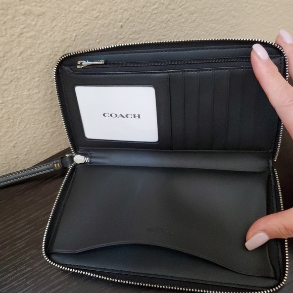 Coach Dempsey Large Wallet With Houndstooth Print - Picture 12 of 15